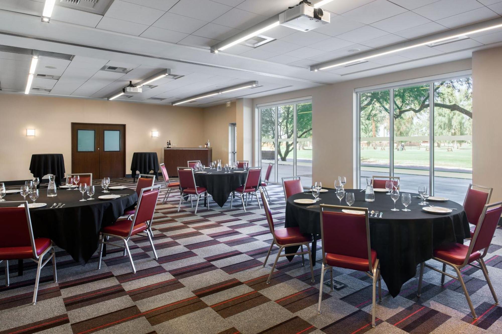 Four Points By Sheraton At Phoenix Mesa Gateway Airport Kültér fotó