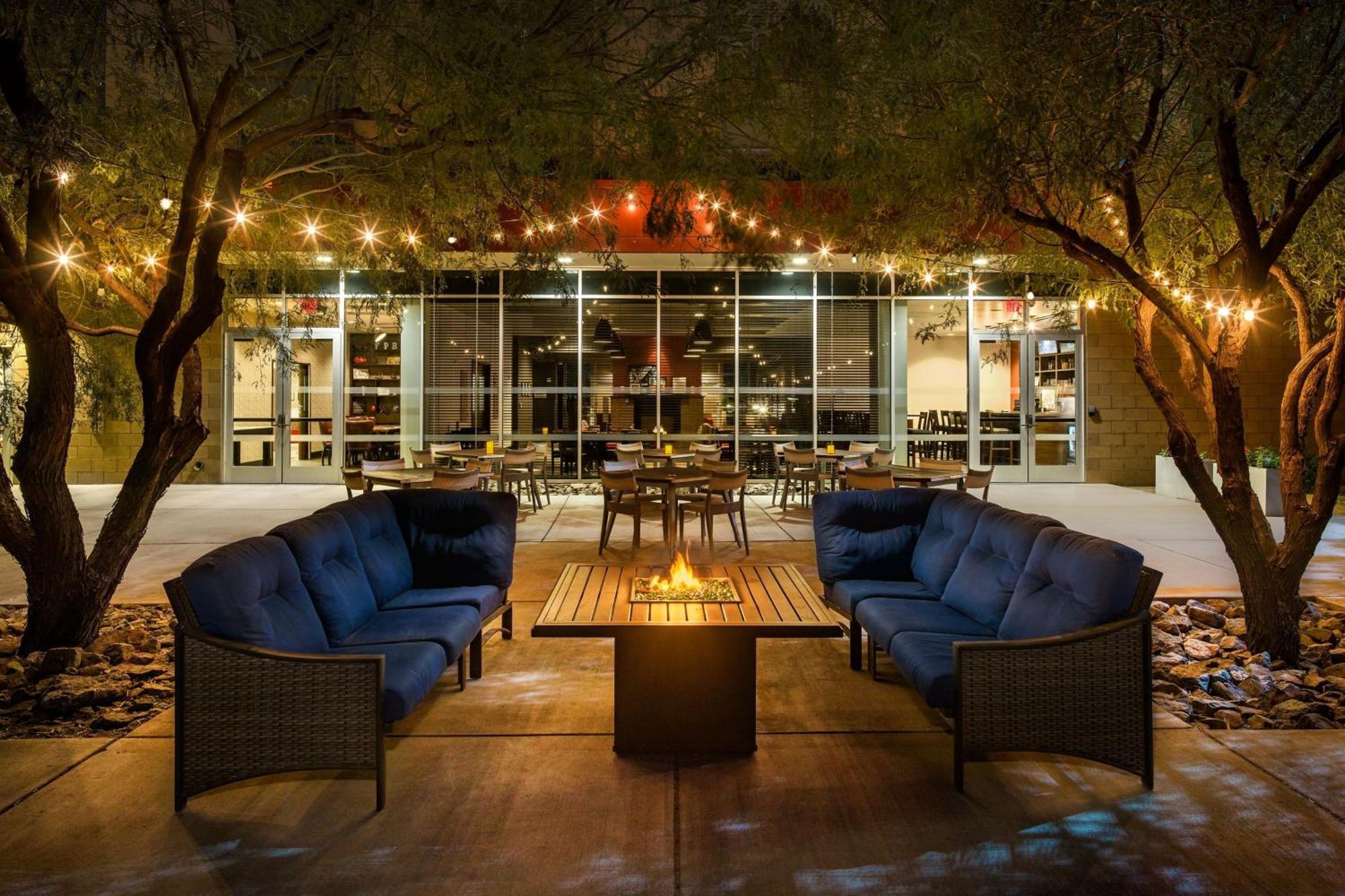 Four Points By Sheraton At Phoenix Mesa Gateway Airport Kültér fotó